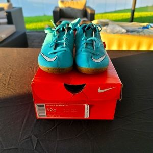 Nike Indoor-Competition shoes!